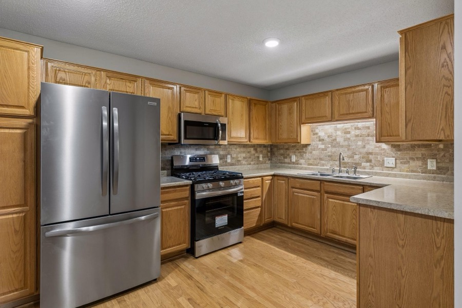 5420 Deerfield Circle SE, Prior Lake, MN photo 6
