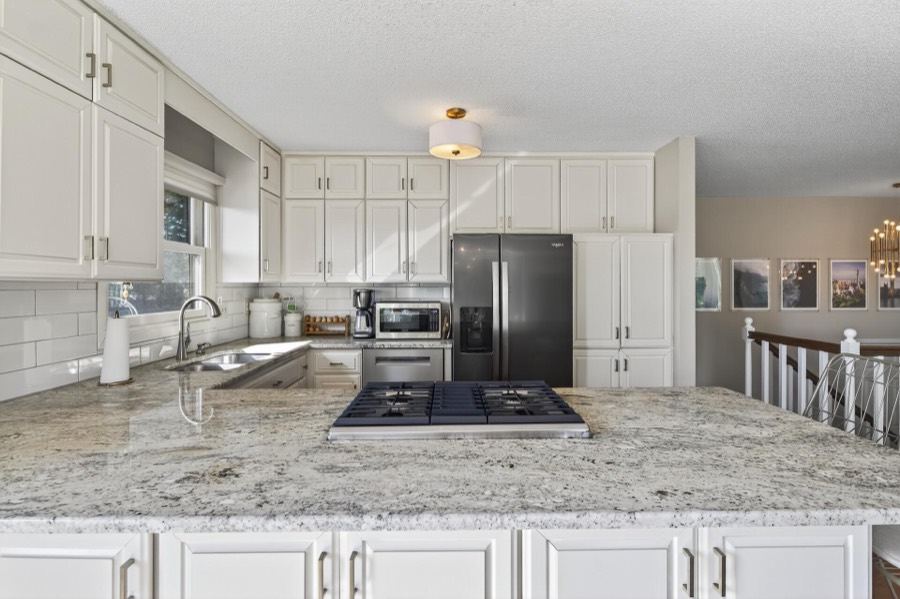 15601 Highland Avenue NW, Prior Lake, MN photo 24