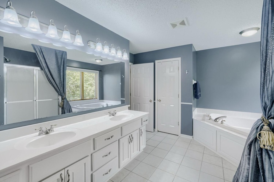 17285 Wilderness Trail SE, Prior Lake, MN photo 21