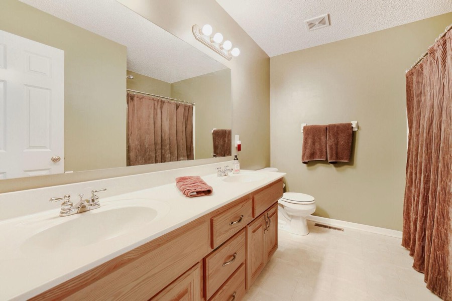 17285 Wilderness Trail SE, Prior Lake, MN photo 24