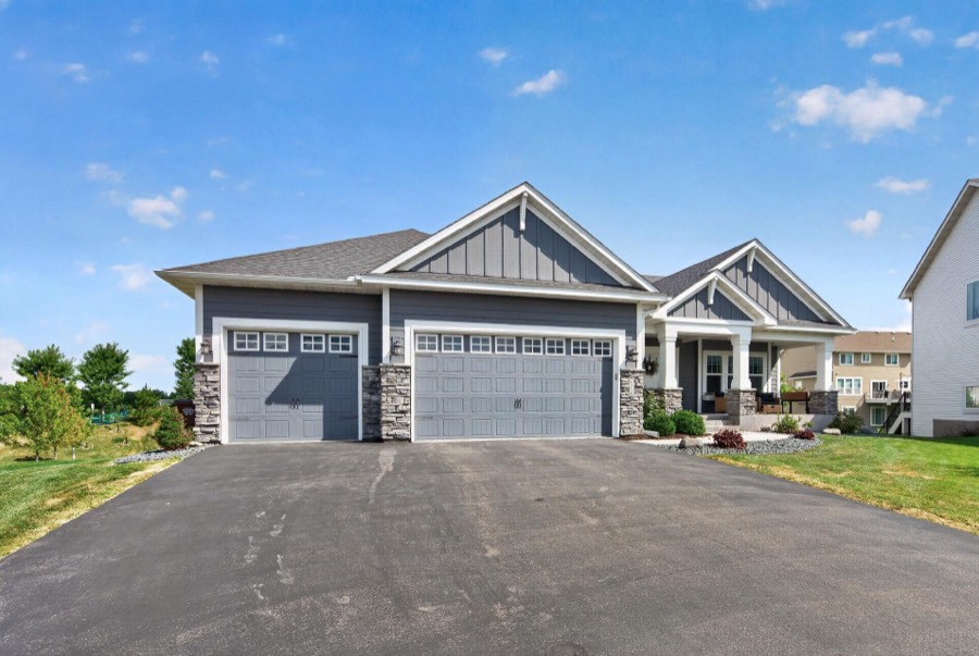 7516 157th Court, Prior Lake, MN photo 2
