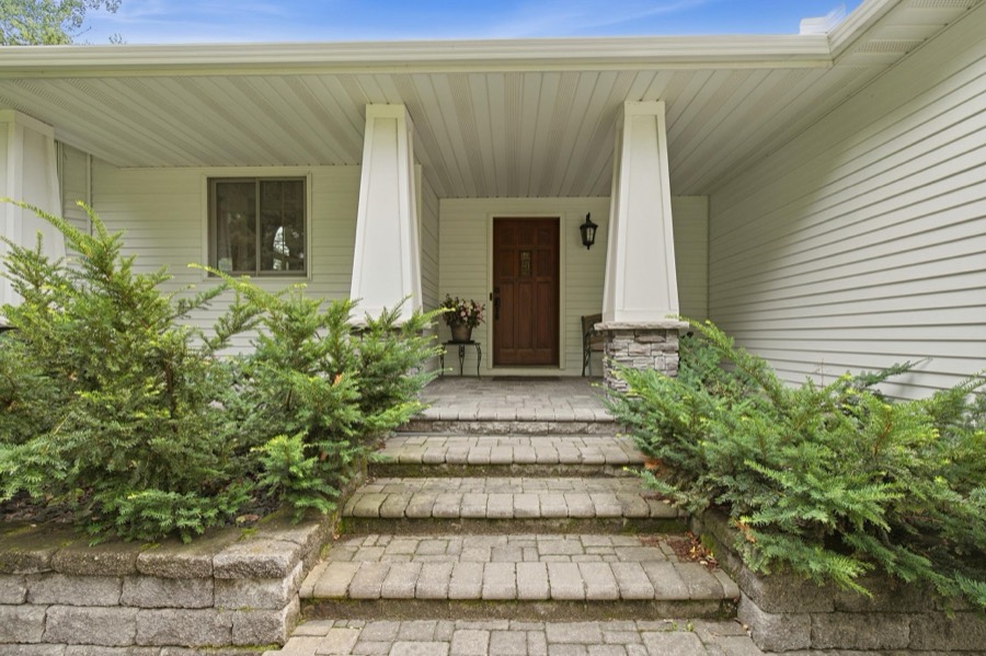 7135 167th Street E, Prior Lake, MN photo 3