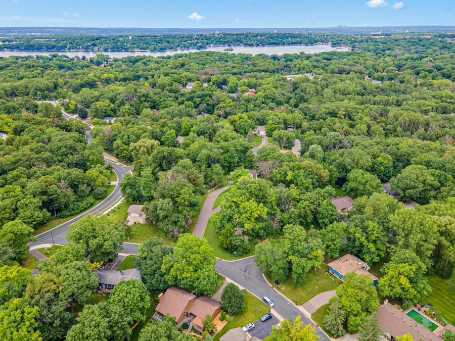 5915 Hidden Oaks Circle SE, Prior Lake, MN photo 29