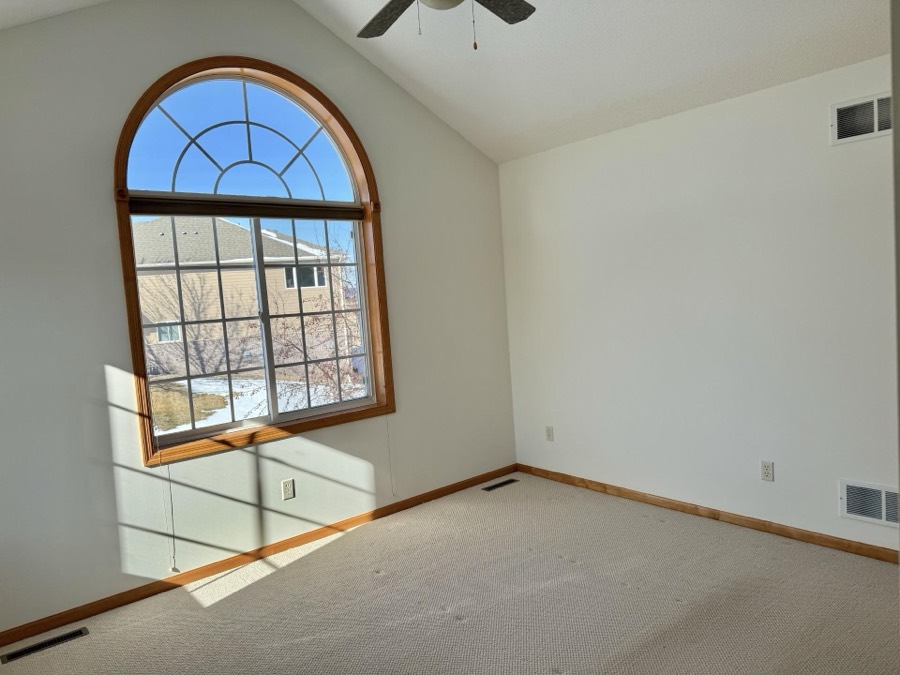 2526 Waterfall Way NW, Prior Lake, MN photo 10