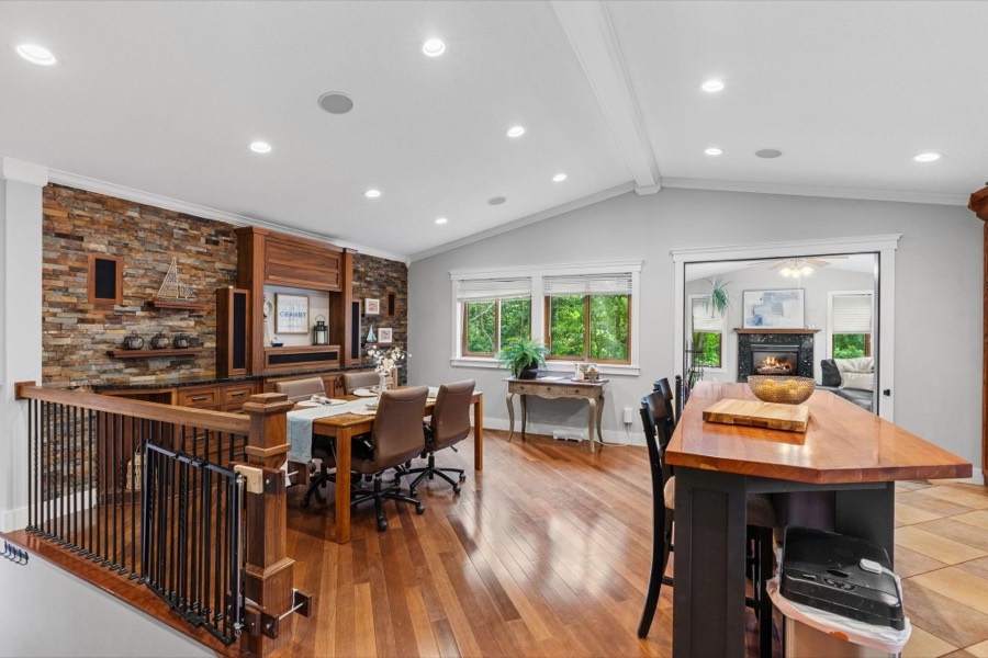 17411 Sunset Trail SW, Prior Lake, MN photo 5