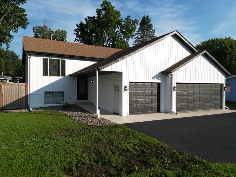 2011 Lake View Drive, Prior Lake, MN photo 8