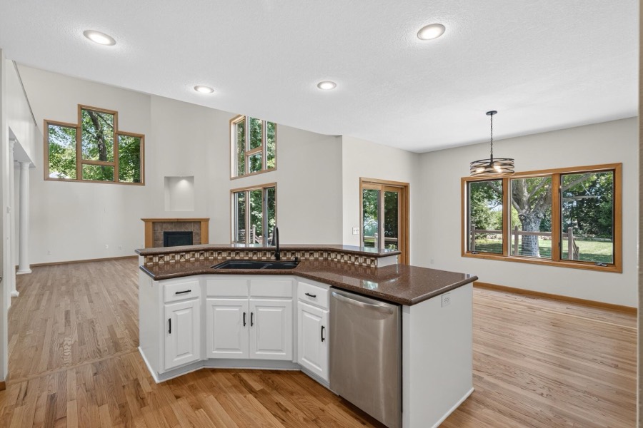 4167 Eau Claire Trail NE, Prior Lake, MN photo 18