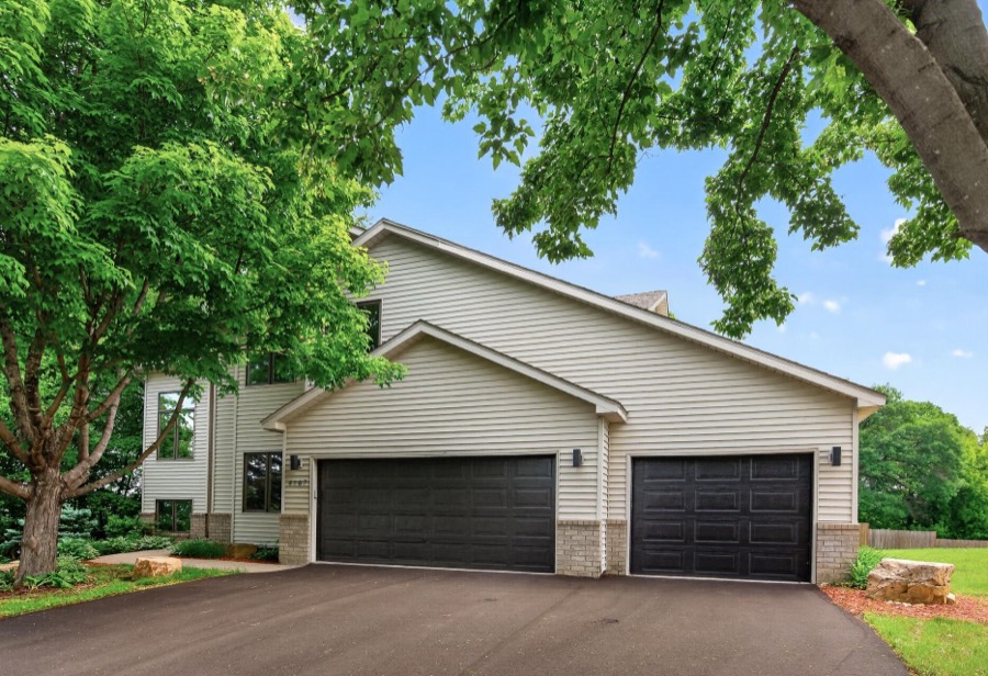 4167 Eau Claire Trail NE, Prior Lake, MN photo 4