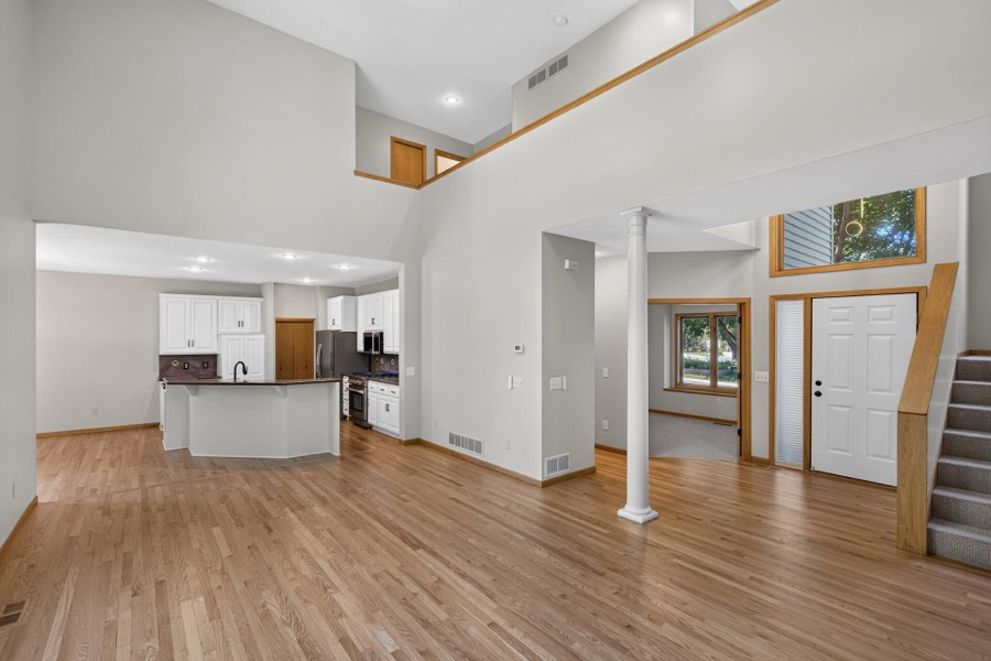 4167 Eau Claire Trail NE, Prior Lake, MN photo 9