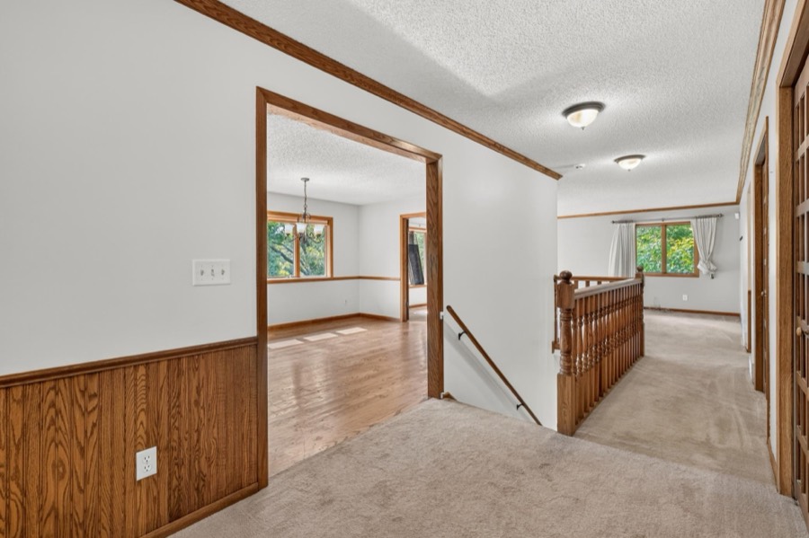 17991 Natchez Avenue, Prior Lake, MN photo 5