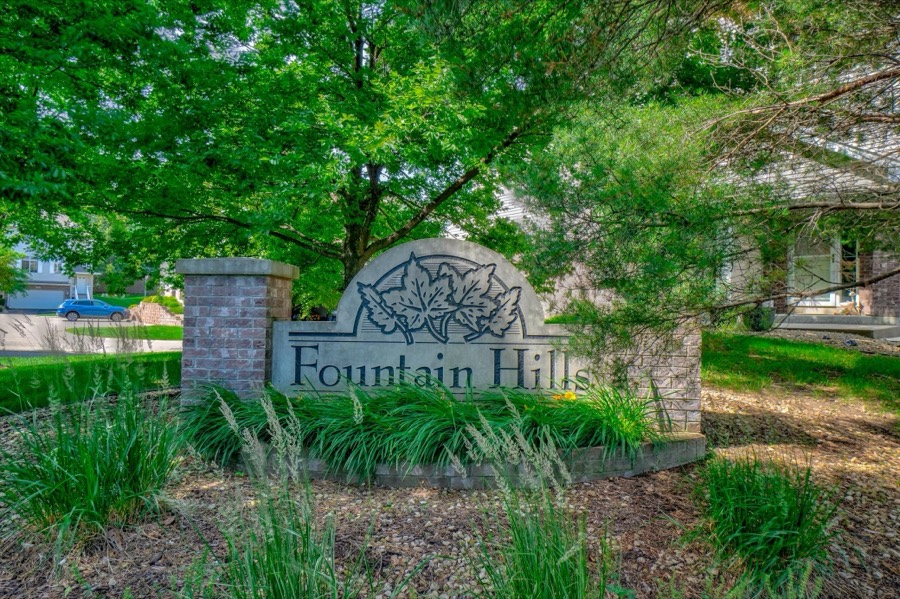 14171 Fountain Hills Court NE, Prior Lake, MN photo 2