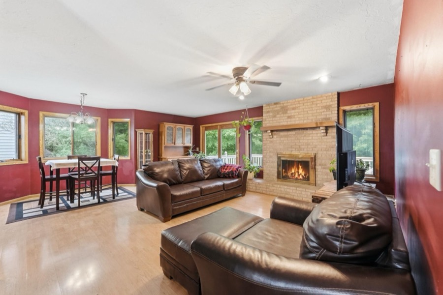 3287 Spruce Trail SW, Prior Lake, MN photo 2