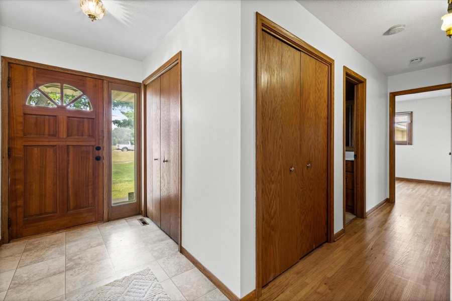 5310 Credit River Road SE, Prior Lake, MN photo 12