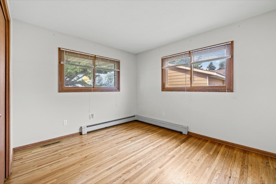 5310 Credit River Road SE, Prior Lake, MN photo 31
