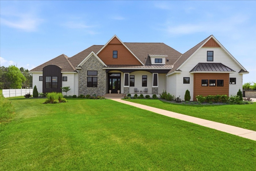 6783 Broadview Drive, Prior Lake, MN photo 3