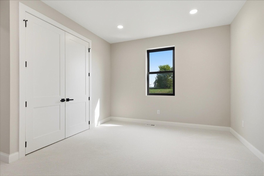 6783 Broadview Drive, Prior Lake, MN photo 37