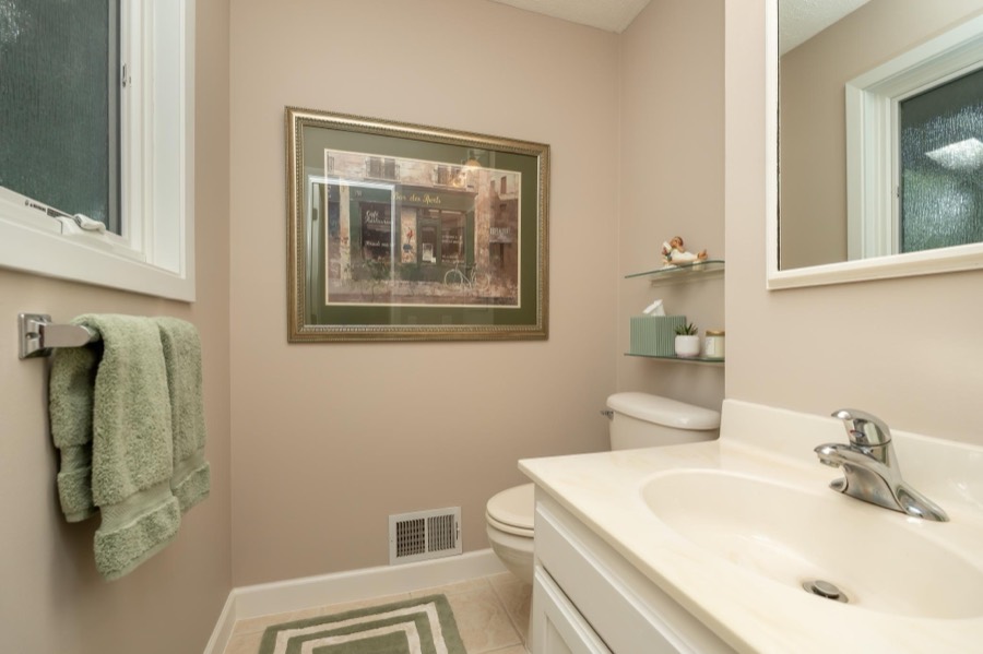 21506 Texas Avenue, Prior Lake, MN photo 14