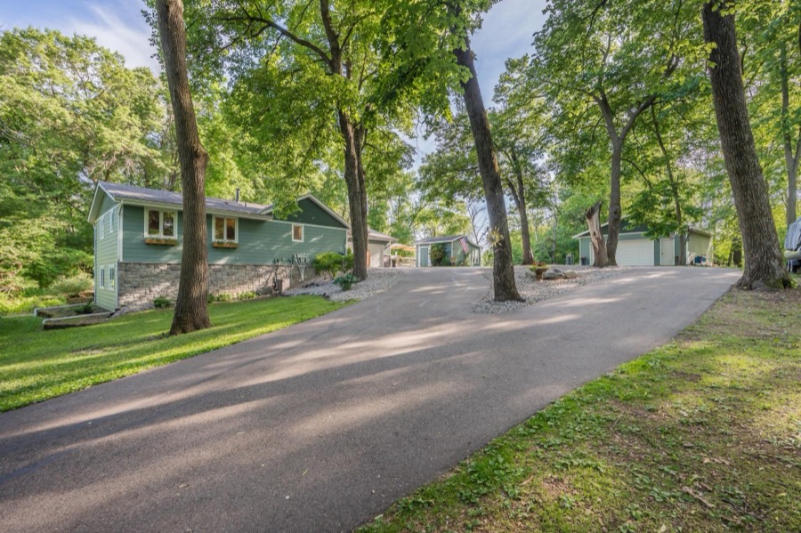 21506 Texas Avenue, Prior Lake, MN photo 2