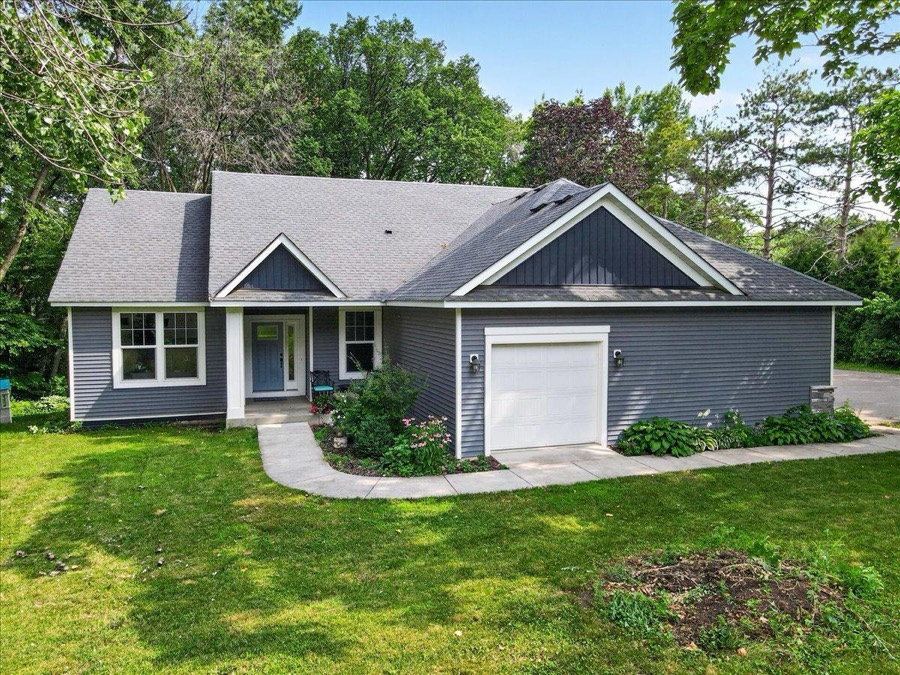 3129 Vale Circle SW, Prior Lake, MN photo 2