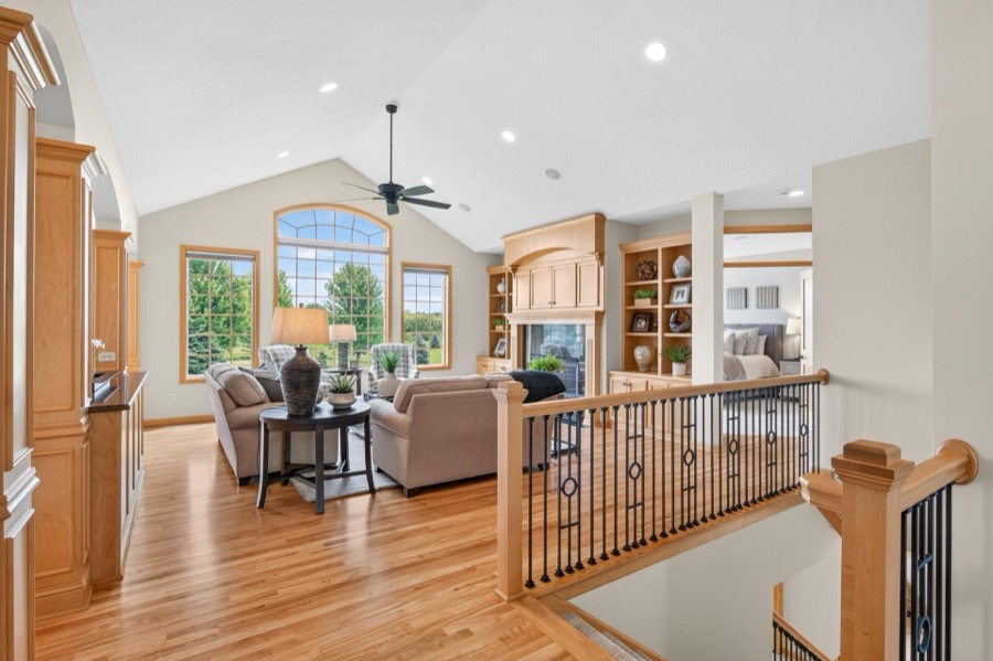 19295 Oak Grove Avenue, Prior Lake, MN photo 15