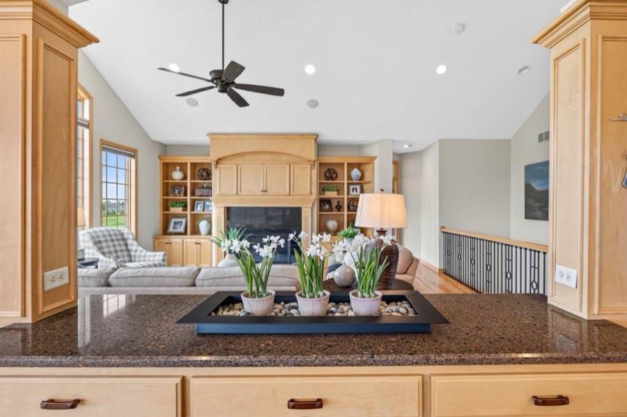 19295 Oak Grove Avenue, Prior Lake, MN photo 38