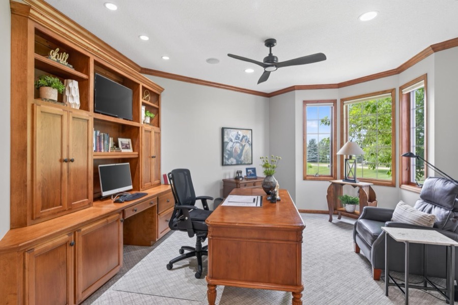 19295 Oak Grove Avenue, Prior Lake, MN photo 41