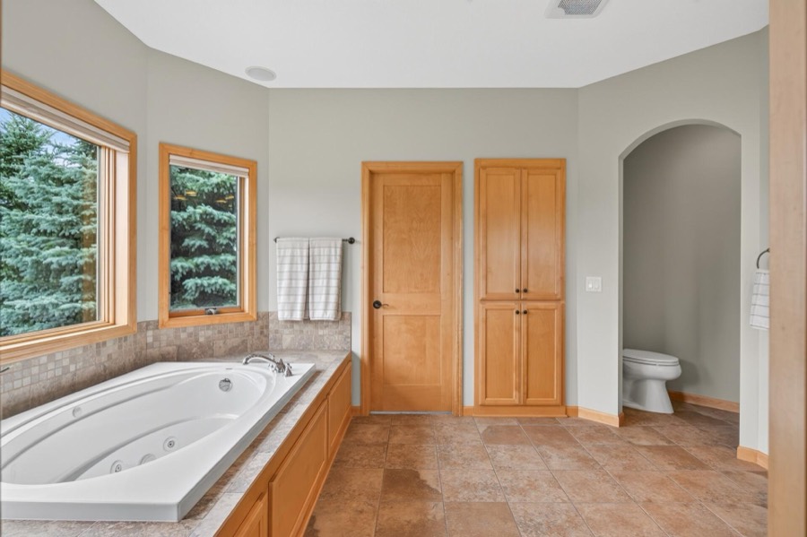 19295 Oak Grove Avenue, Prior Lake, MN photo 49