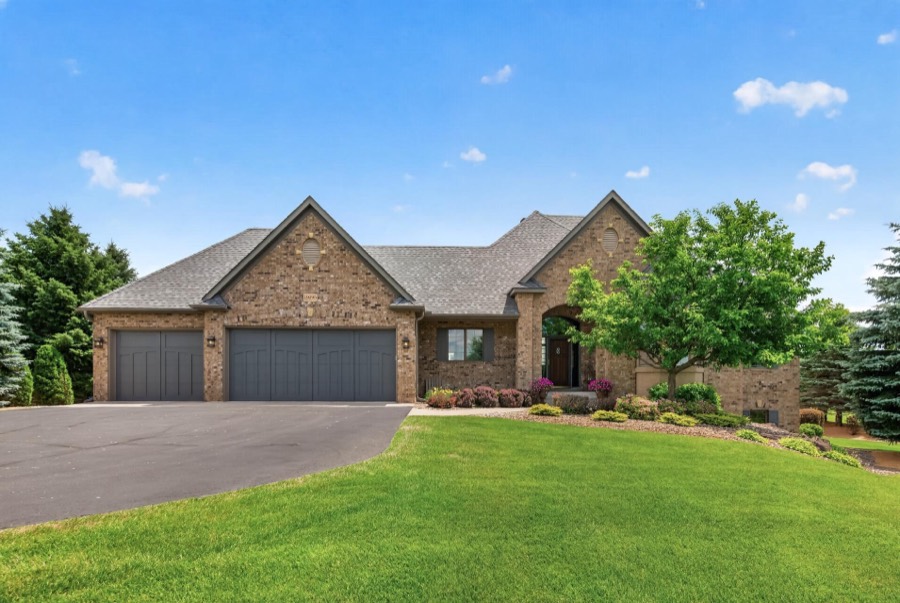 19295 Oak Grove Avenue, Prior Lake, MN photo 5