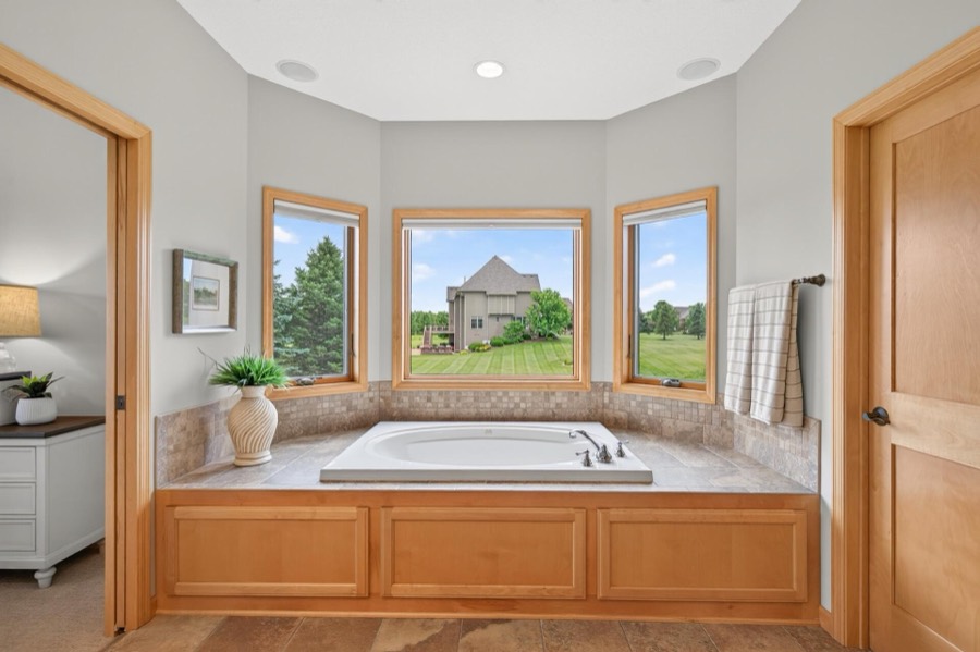 19295 Oak Grove Avenue, Prior Lake, MN photo 53