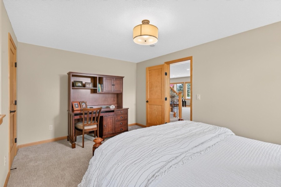 19295 Oak Grove Avenue, Prior Lake, MN photo 81