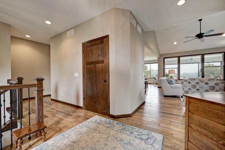3514 Cove Point Circle NW, Prior Lake, MN photo 4