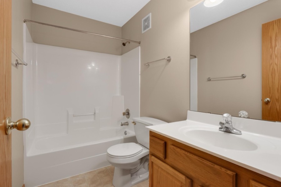 14189 Fountain Hills Court NE, Prior Lake, MN photo 25