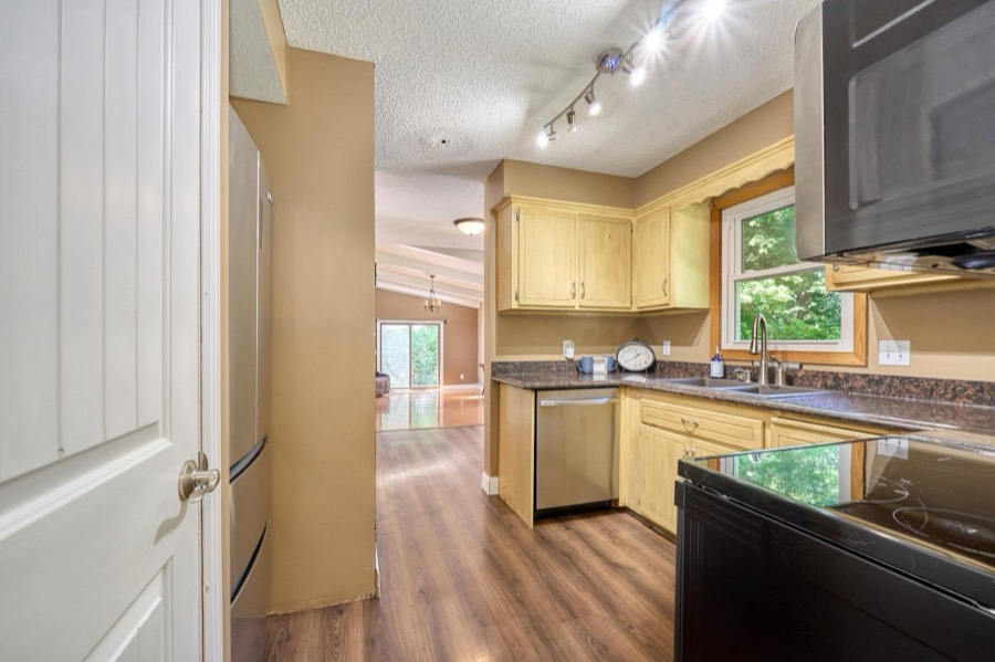 17160 Sunrise Avenue SW, Prior Lake, MN photo 17