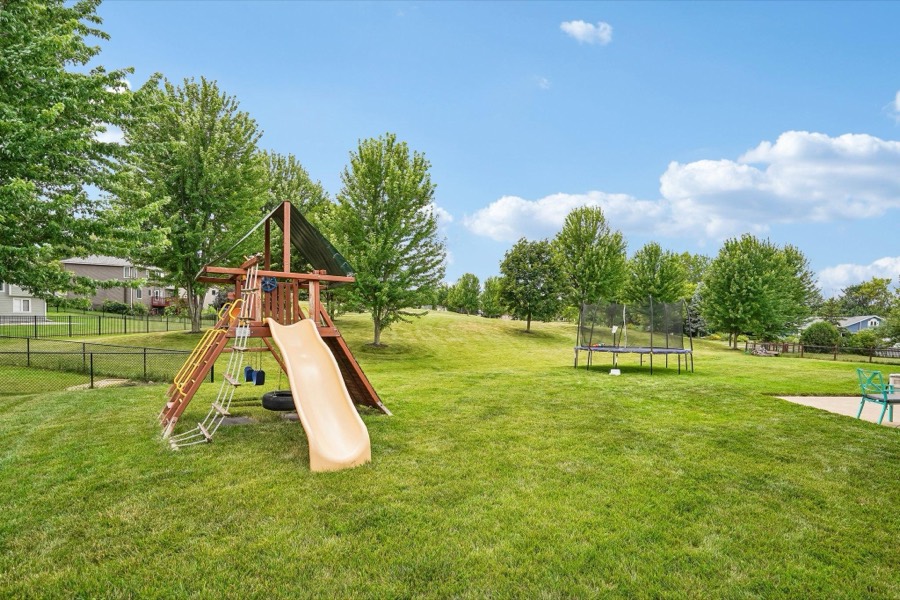 17134 Woodview Court SE, Prior Lake, MN photo 22