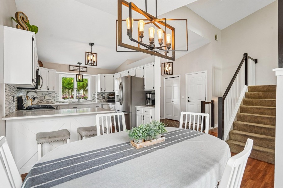 17134 Woodview Court SE, Prior Lake, MN photo 4