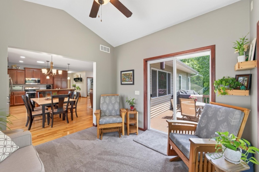 2637 Wilds Lane NW, Prior Lake, MN photo 15