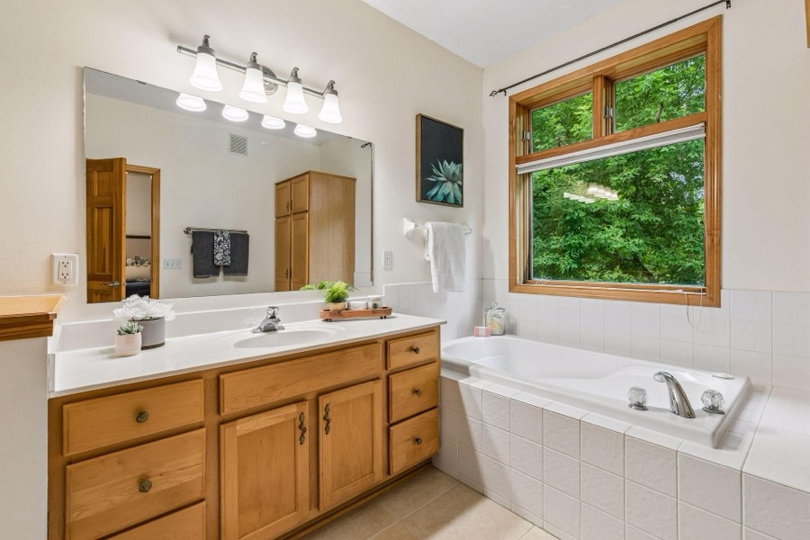 14314 Robin Road NE, Prior Lake, MN photo 16
