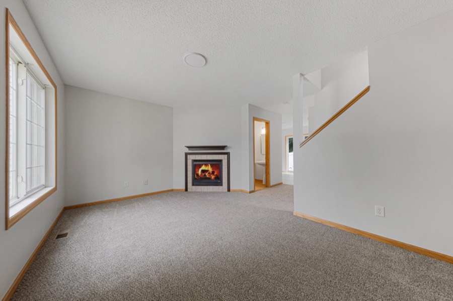 16379 Timber Crest Drive SE, Prior Lake, MN photo 5