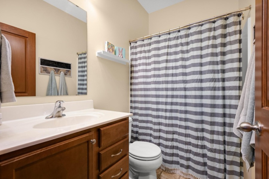 16280 Tahinka Court NW, Prior Lake, MN photo 30