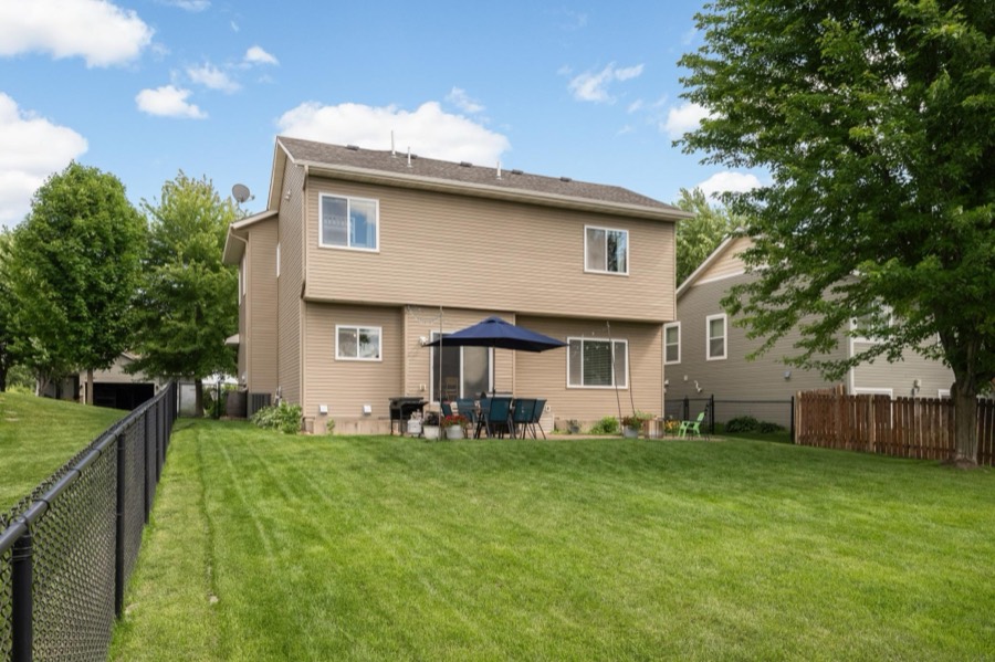 16280 Tahinka Court NW, Prior Lake, MN photo 36