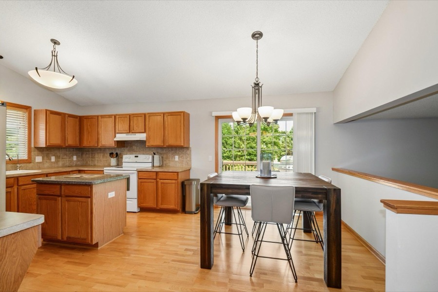16218 Parkview Drive SE, Prior Lake, MN photo 10