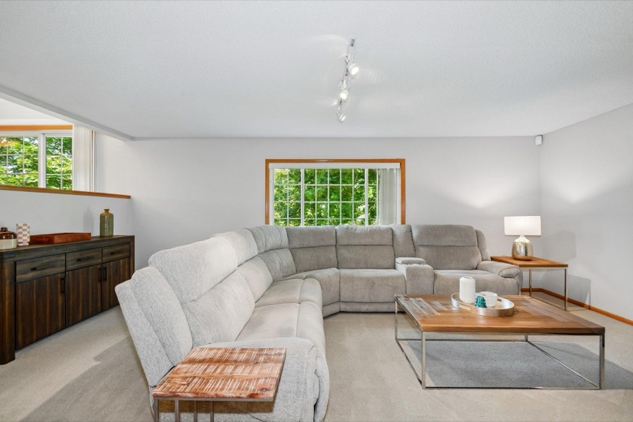 16218 Parkview Drive SE, Prior Lake, MN photo 13