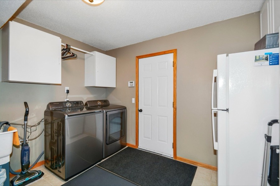 16218 Parkview Drive SE, Prior Lake, MN photo 17