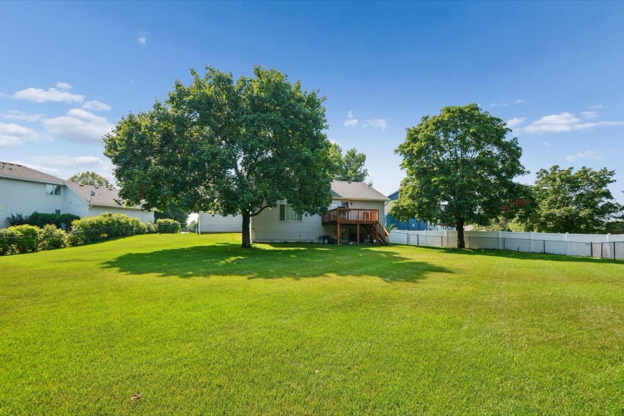 16218 Parkview Drive SE, Prior Lake, MN photo 3