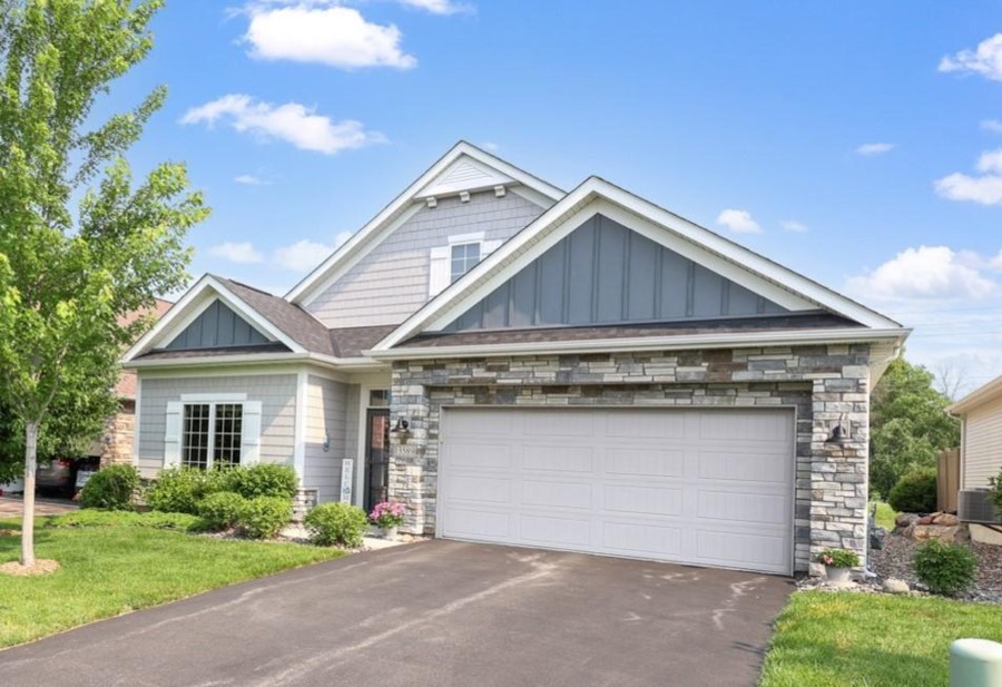 13589 Crownline Drive NE, Prior Lake, MN photo 1