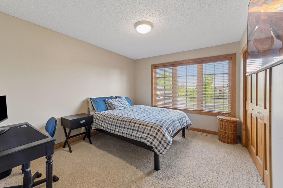 6025 Century Lane, Prior Lake, MN photo 39