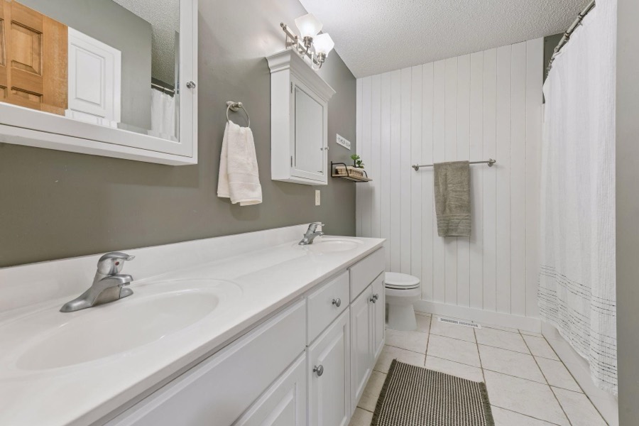 6025 Century Lane, Prior Lake, MN photo 40