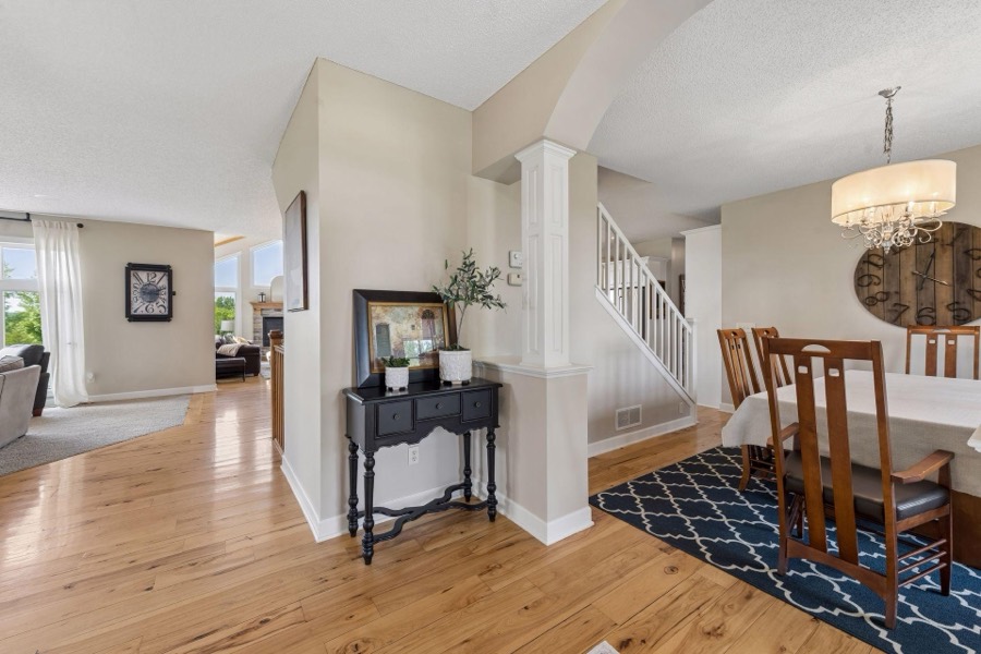 6025 Century Lane, Prior Lake, MN photo 7
