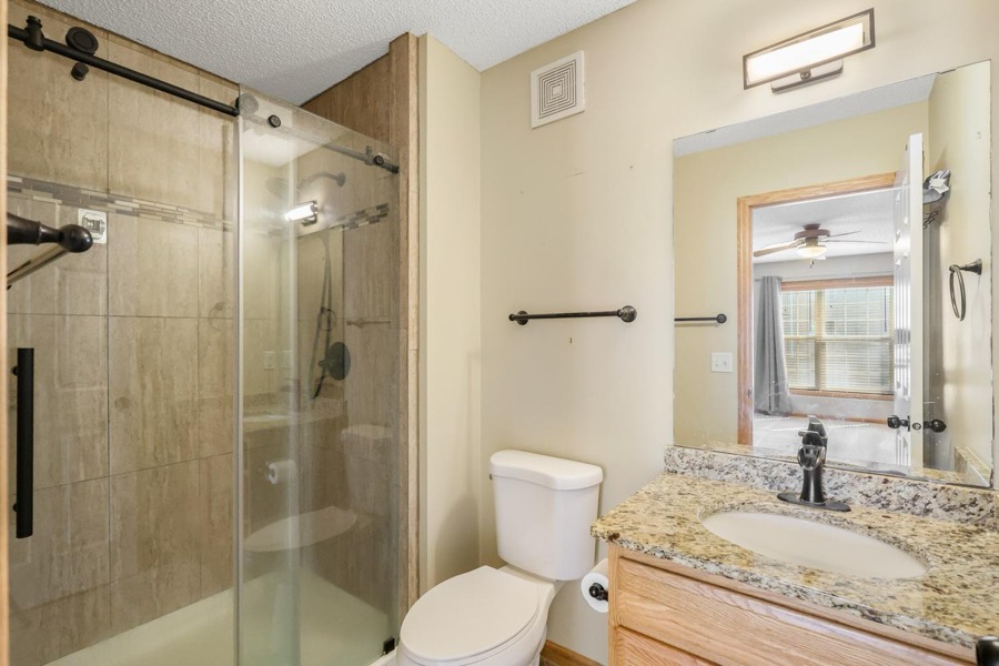 16390 Timber Crest Drive SE, Prior Lake, MN photo 14