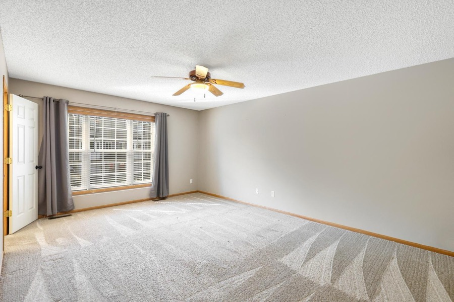 16390 Timber Crest Drive SE, Prior Lake, MN photo 8